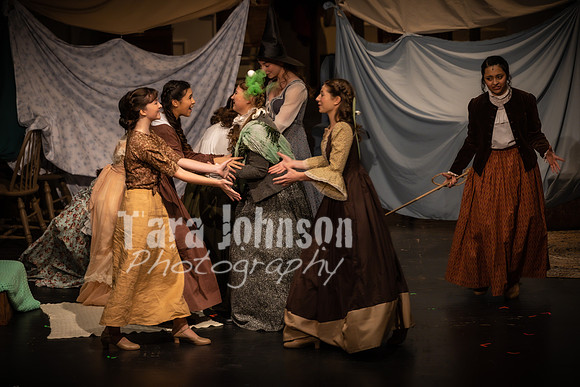 2022 LHS Theatre - LW - Senior Show - TJP (62 of 144)