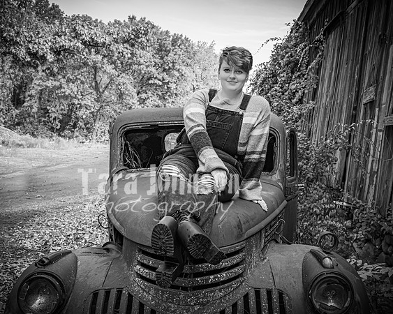 Ella Clevenger - BW - TJP (54 of 80)