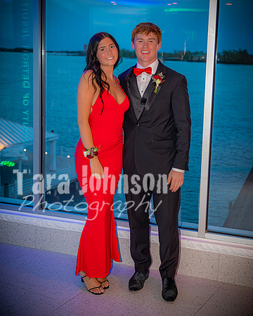 2024 U of D Prom - The Pose - DH (78 of 96)
