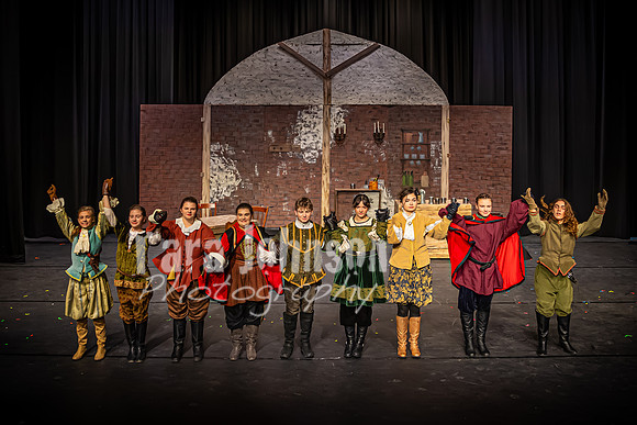 2024 LHS Theatre - 3M - Bows - TJP (4 of 25)