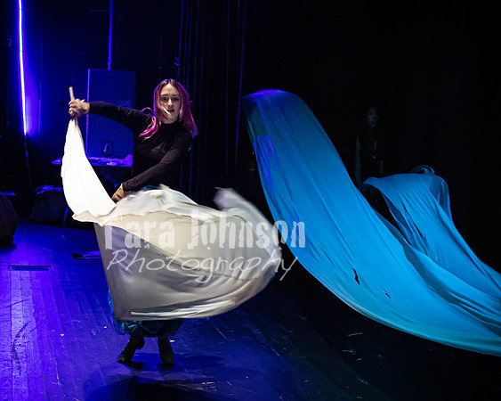 22 LHS Theatre - Mermaid R1 - Act 1 - TJP (178 of 363)