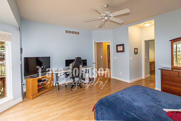 Homestead - 730 W. River (8 MB max) - TJP (30 of 51)