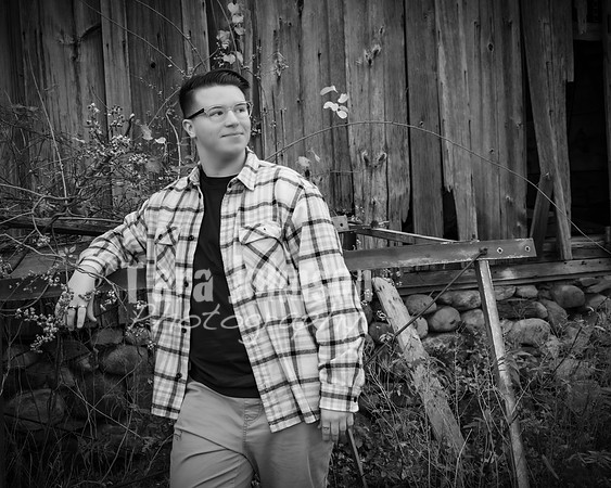 Ben Sanko - with Glasses - BW - TJP (5 of 40)