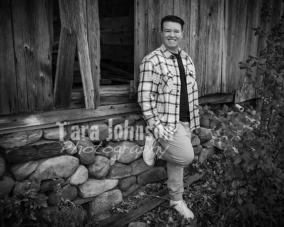 Ben Sanko - with Glasses - BW - TJP (2 of 40)