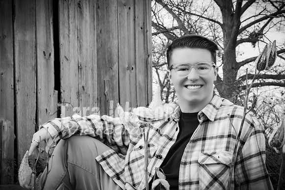 Ben Sanko - with Glasses - BW - TJP (9 of 40)