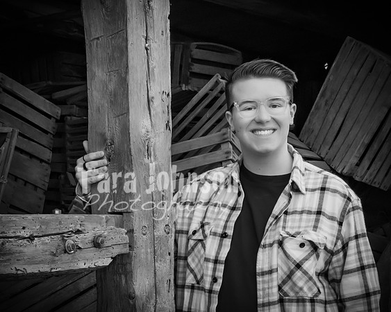 Ben Sanko - with Glasses - BW - TJP (10 of 40)