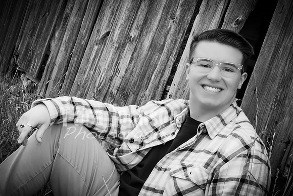 Ben Sanko - with Glasses - BW - TJP (13 of 40)