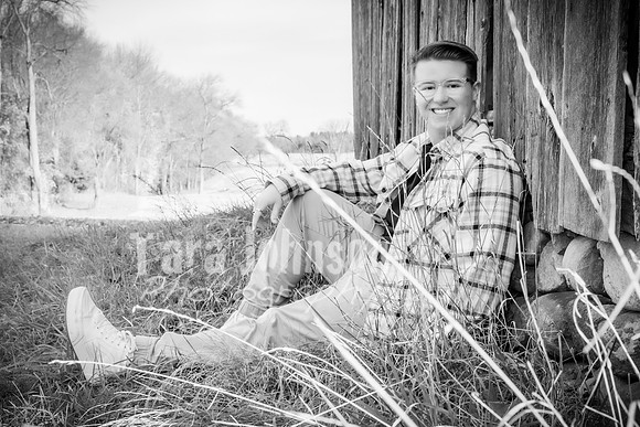 Ben Sanko - with Glasses - BW - TJP (14 of 40)