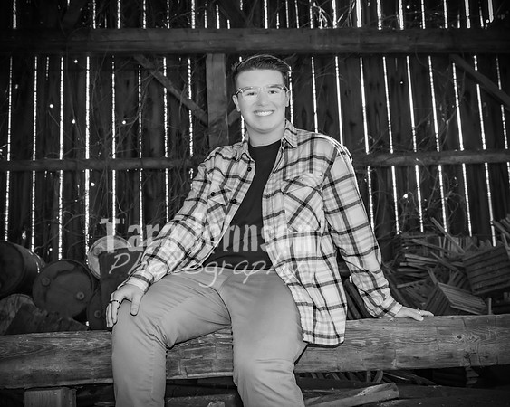 Ben Sanko - with Glasses - BW - TJP (15 of 40)