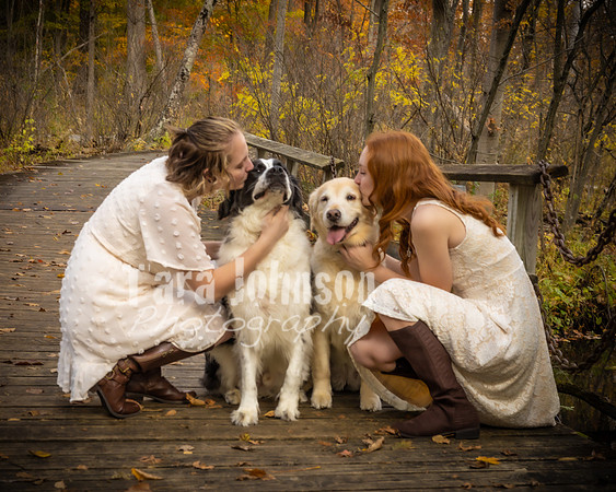 Schultz Twins & Dogs - TJP (7 of 30)