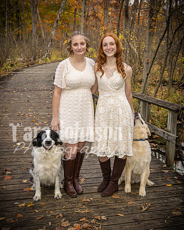 Schultz Twins & Dogs - TJP (17 of 30)