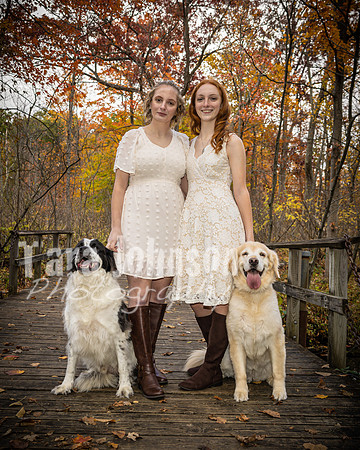 Schultz Twins & Dogs - TJP (19 of 30)