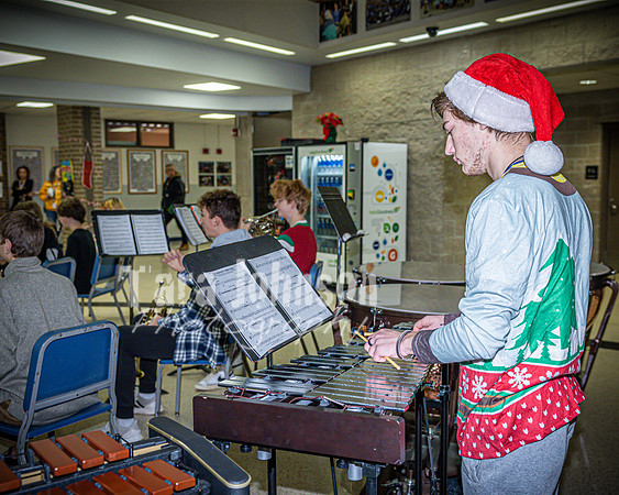 2022 LHS Instrumental - Holiday Staff - TJP (30 of 54)