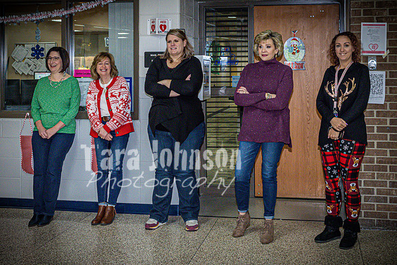 2022 LHS Instrumental - Holiday Staff - TJP (21 of 54)