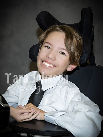 2022 MHS Vocal - Headshots - TJP (9 of 25)