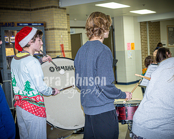 2022 LHS Instrumental - Holiday Staff - TJP (42 of 54)