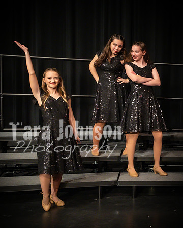 2022 MHS Vocal - Holiday Groups - TJP (7 of 12)