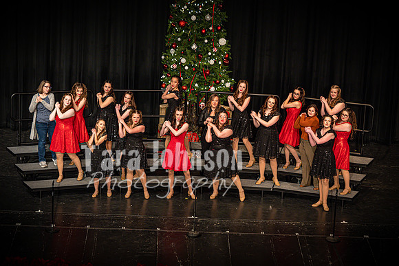 2022 MHS Vocal - Holiday Concert - TJP (164 of 243)