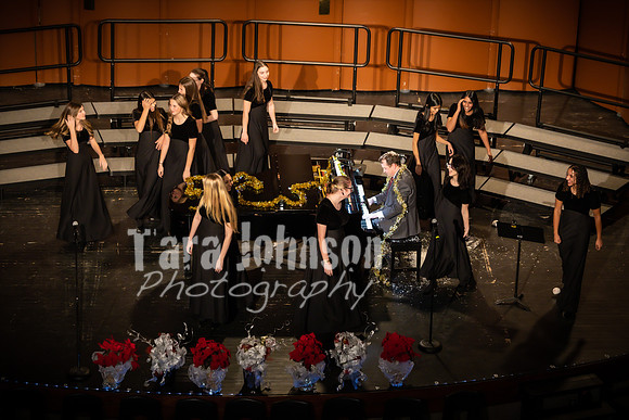 2022 LHS Vocal - Holiday Concert - TJP (132 of 354)