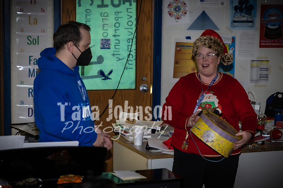 2022 LHS Vocal - Musical Reveal - TJP (15 of 25)