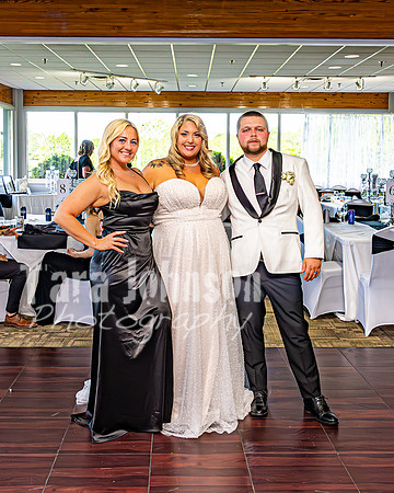 J. & D. Klann - Guests with Bride & Groom - TJP (23 of 26)