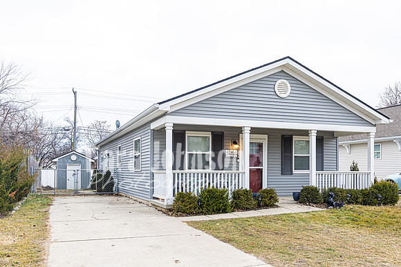 Homestead - 42464 Howard St (8 MB max) - TJP (3 of 41)