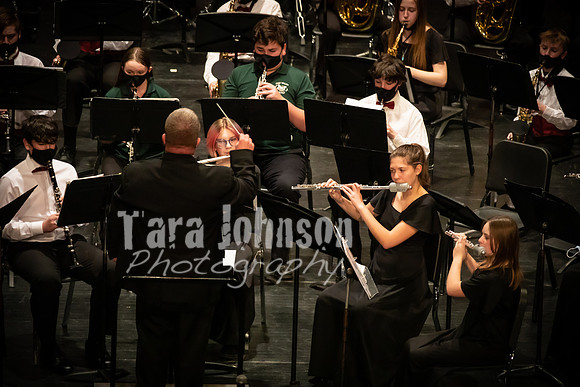 (web) 22 Winter OVMS Band @ MHS Concert (4x6 @ 72 ppi & 10 MB max) - TJP (15 of 23)