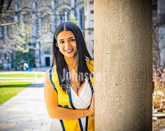 Dishita Mansukhani U of M - Color - TJP (37 of 54)