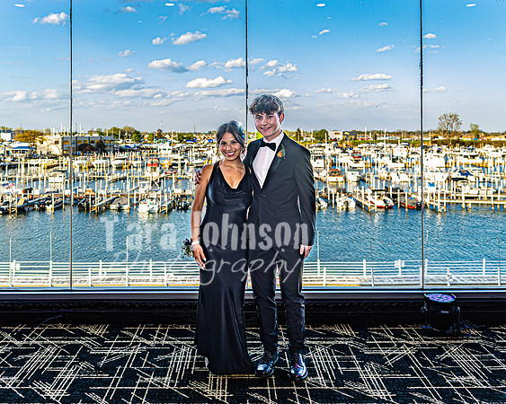 2026 U of D Prom - The Entrance - TJP (41 of 102)