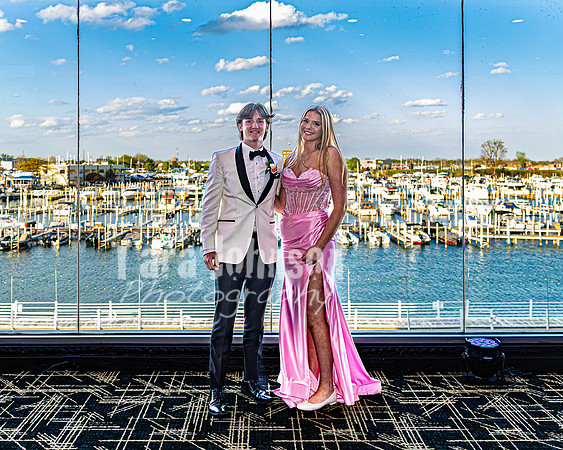 2026 U of D Prom - The Entrance - TJP (47 of 102)