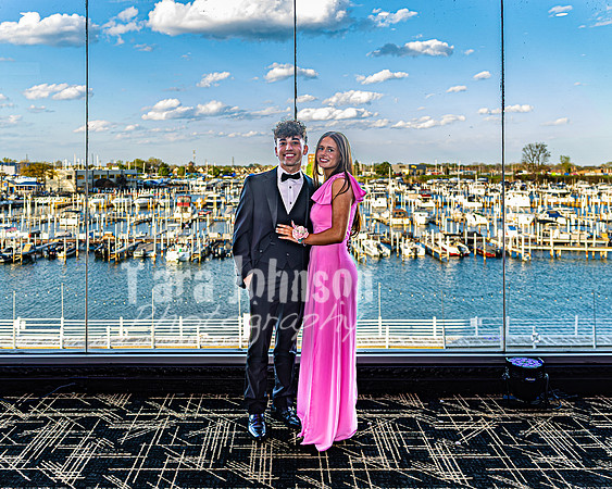 2026 U of D Prom - The Entrance - TJP (61 of 102)