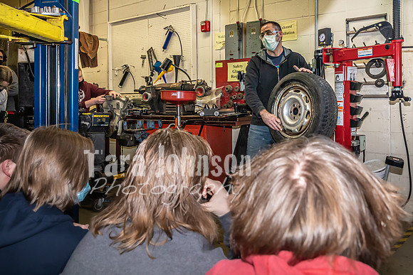 (web) 2022 Winter MHS - Coffee house & Ind. Arts 1-21  (4x6 @ 72 ppi & 10 MB max) - TJP (53 of 57)