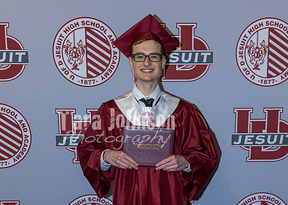 2026 U of D Grad - Angle #1 - Backdrop - TJP (146 of 258)