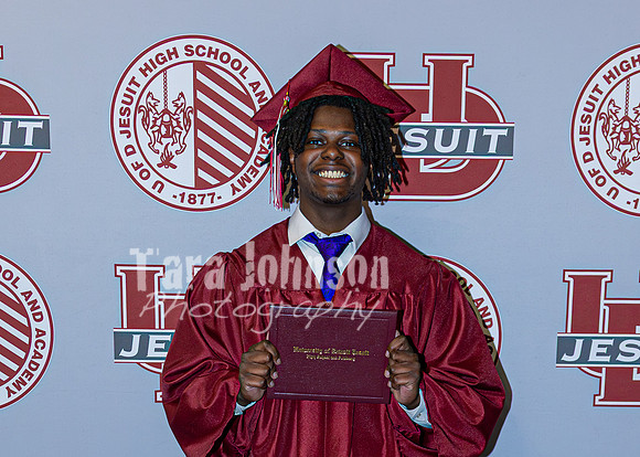 2026 U of D Grad - Angle #1 - Backdrop - TJP (140 of 258)