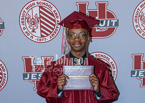 2026 U of D Grad - Angle #1 - Backdrop - TJP (138 of 258)