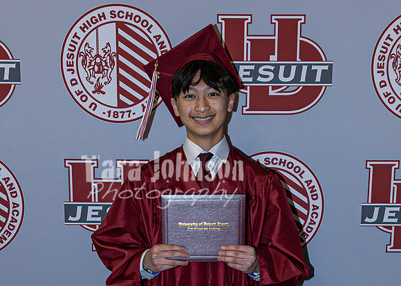 2026 U of D Grad - Angle #1 - Backdrop - TJP (132 of 258)