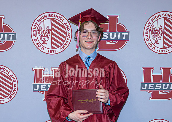 2026 U of D Grad - Angle #1 - Backdrop - TJP (108 of 258)