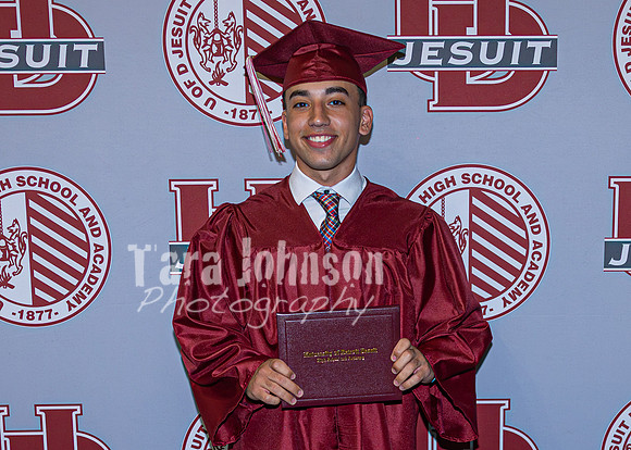 2026 U of D Grad - Angle #1 - Backdrop - TJP (98 of 258)