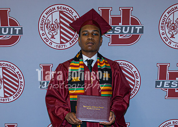 2026 U of D Grad - Angle #1 - Backdrop - TJP (86 of 258)