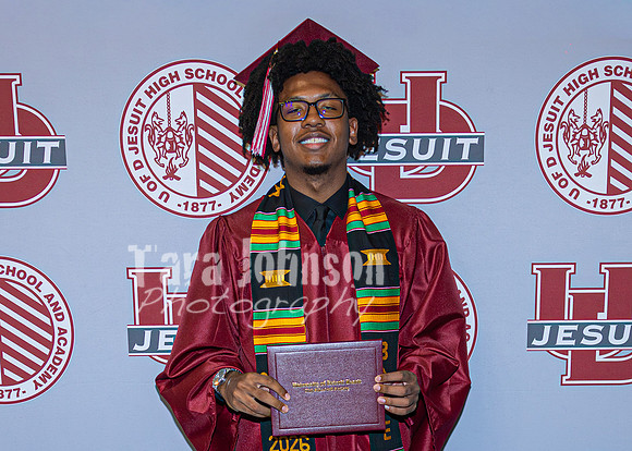 2026 U of D Grad - Angle #1 - Backdrop - TJP (72 of 258)