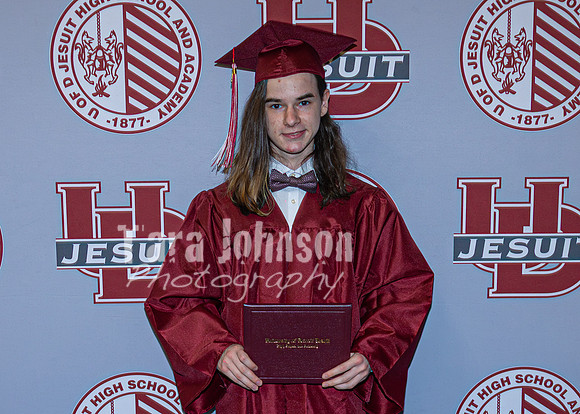 2026 U of D Grad - Angle #1 - Backdrop - TJP (50 of 258)