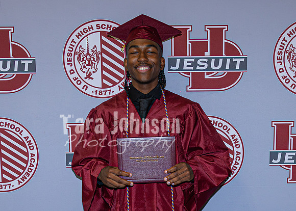 2026 U of D Grad - Angle #1 - Backdrop - TJP (40 of 258)