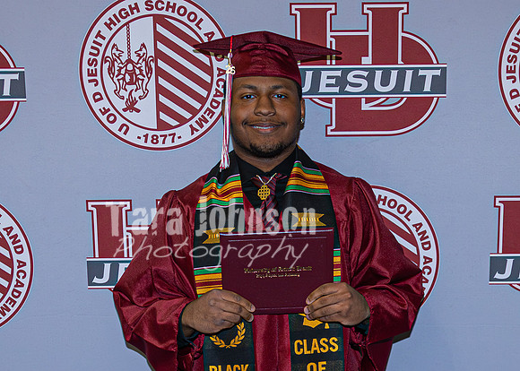 2026 U of D Grad - Angle #1 - Backdrop - TJP (30 of 258)