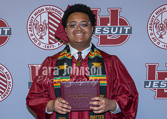 2026 U of D Grad - Angle #1 - Backdrop - TJP (12 of 258)