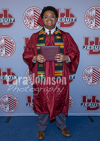 2026 U of D Grad - Angle #1 - Backdrop - TJP (11 of 258)