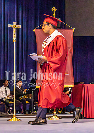 26 U of D Grad - Angle #4 - Flags - TJP (6 of 136)