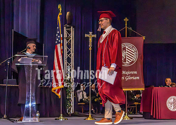 26 U of D Grad - Angle #4 - Flags - TJP (20 of 136)