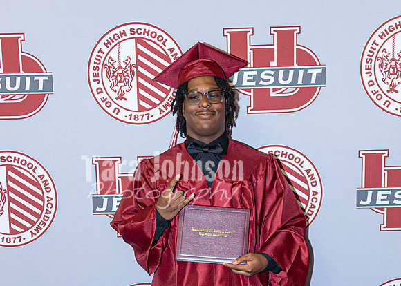 2026 U of D Grad - Angle #1 - Backdrop - TJP (182 of 258)