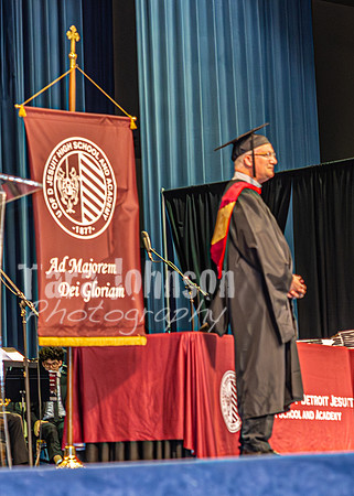 26 U of D Grad - Ceremony - TJP (401 of 476)