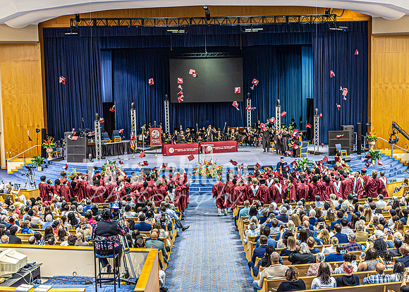 26 U of D Grad - Ceremony - TJP (470 of 476)
